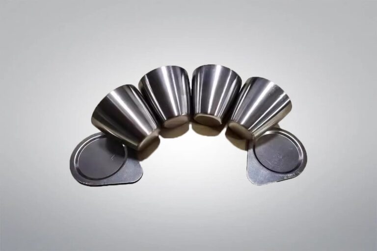Creuset de hafnium